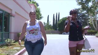 Kumalott - Melengkung Ditandatangani Latina Seperti BBC