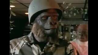 Te Playmate o te Makimaki