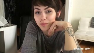 Няголены Аматар Жорстка Канчае Ў Адзіноце